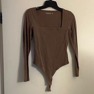Abercrombie Square Neck Long Sleeve Bodysuit